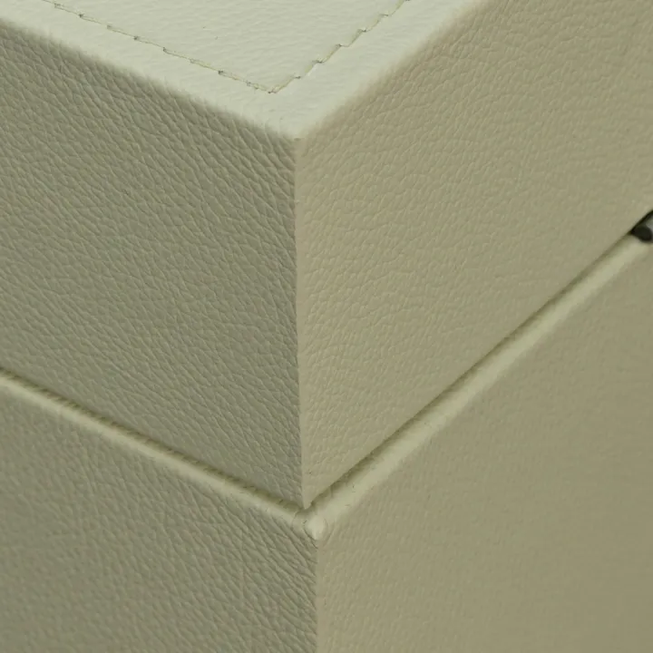 Visual LUXURIOUS WOOD BOX & LIQUID DISPENSER COVERED IN LEATHER