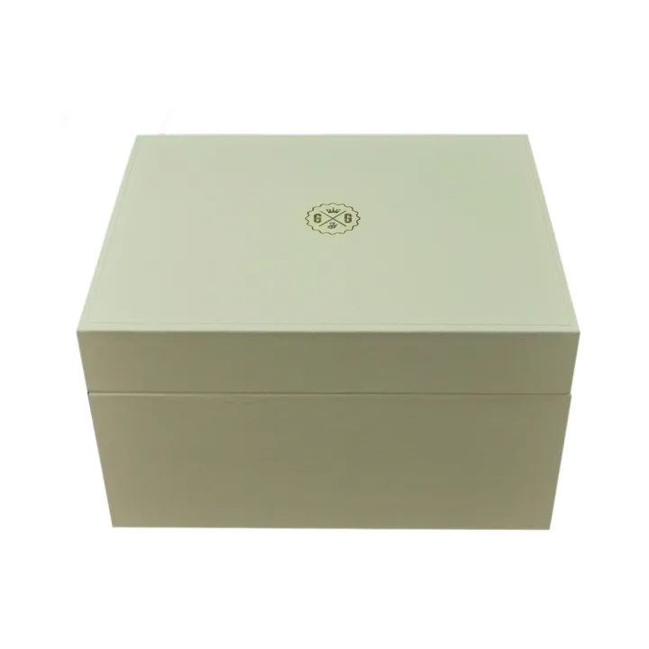 Visual LUXURIOUS WOOD BOX & LIQUID DISPENSER COVERED IN LEATHER