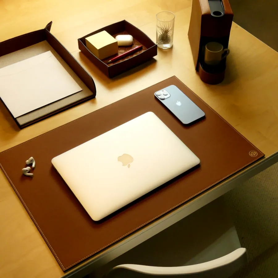 Visuel SOUS-MAIN DE BUREAU EN CUIR