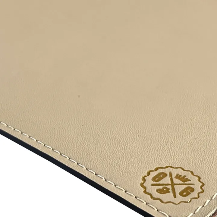 Visual LEATHER TABLE SET