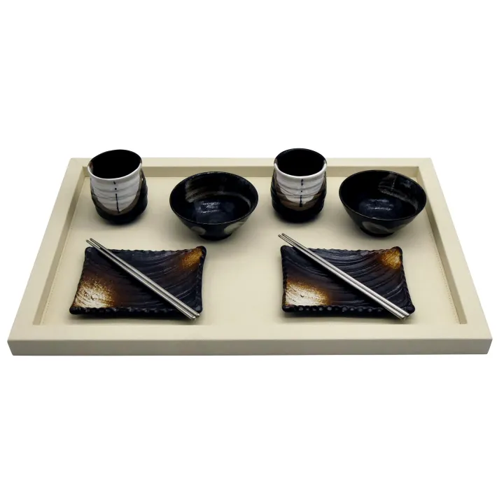 Visual RECTANGULAR TRAY COVERED IN GRAINED LEATHER