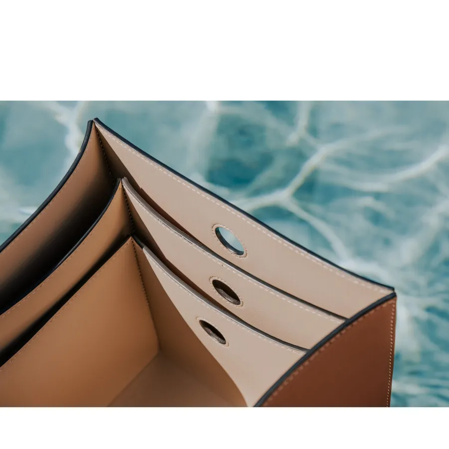 Visual SQUARE SMOOTH LEATHER BASKET