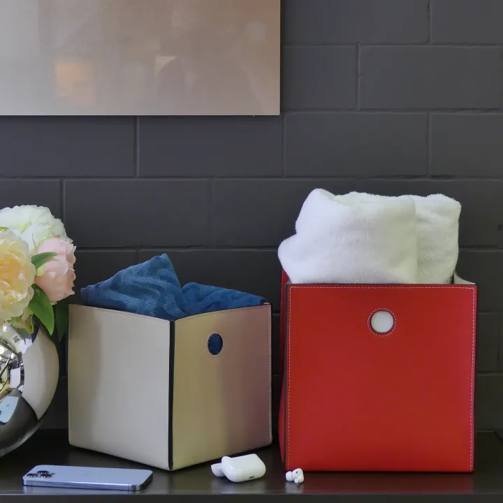 Visual SQUARE SMOOTH LEATHER BASKET