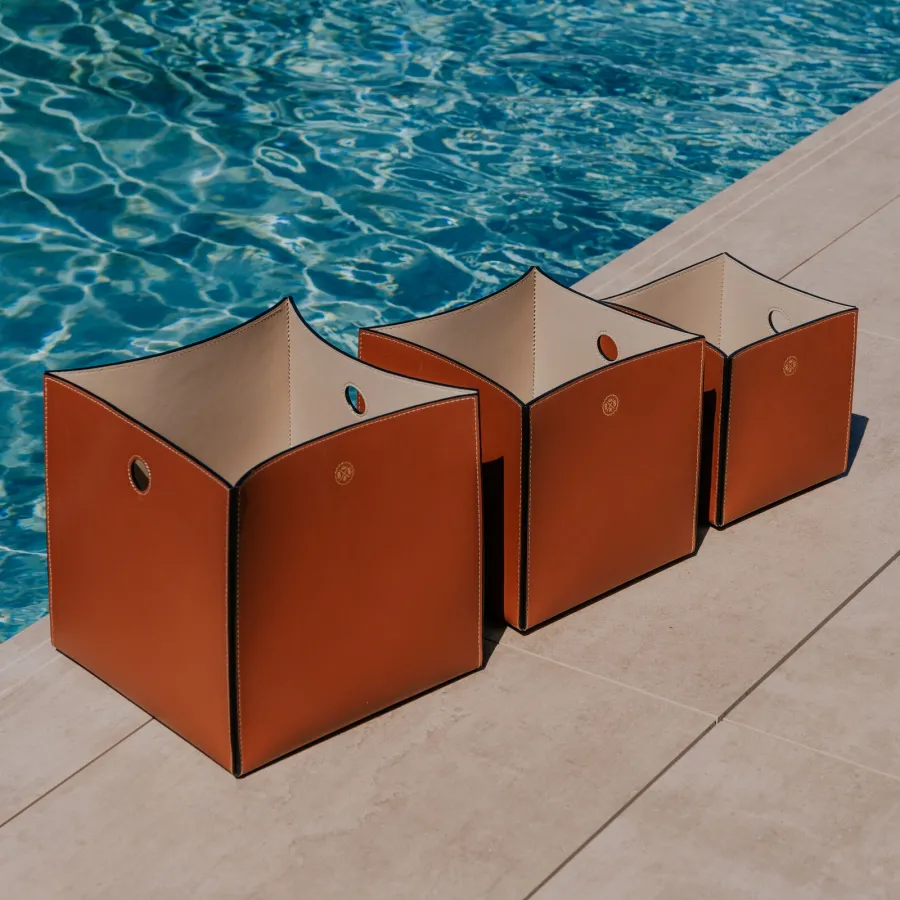 Visual SQUARE SMOOTH LEATHER BASKET