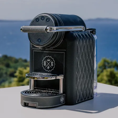 COFFEE MACHINE PROFESSIONAL NESPRESSO COVERED IN LEATHER